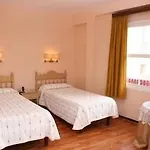 Hotel Maga *