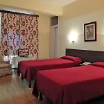 Hotel Maga *