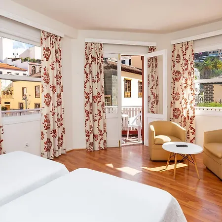 Maga Otel Puerto de la Cruz (Tenerife)
