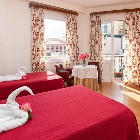 Hotel Maga *