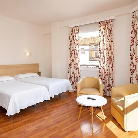 Maga * Puerto de la Cruz (Tenerife)